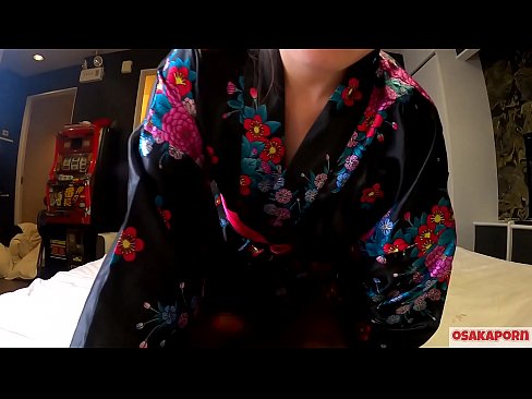 ❤️ Yosh cosplay qiz sevadi jinsiy aloqa uchun orgazm bilan squirt bir otliq ayol va bir minut. An'anaviy yapon kostyumidagi tukli mushuk va chiroyli ko'krakli osiyolik qiz havaskor videoda sikish o'yinchoqlari bilan onanizmni ko'rsatmoqda. Sakura 3 OSAKAPORN. Super seksda bizda ❌️