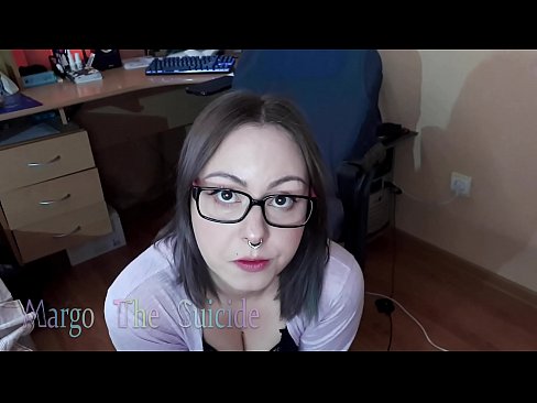 ❤️ Ko'zoynakli seksual qiz kamerada Dildoni chuqur so'radi Super seksda bizda ❌️